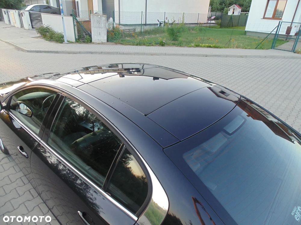 Renault Latitude 2.0 dCi Initiale - 14