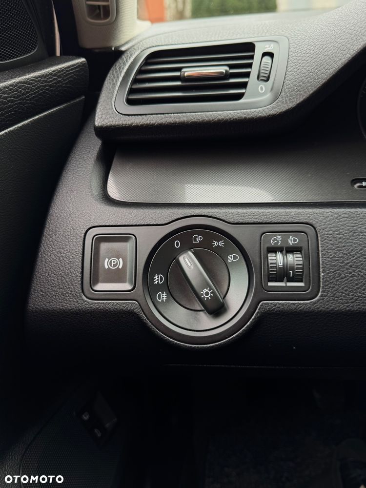 Volkswagen Passat 1.9 TDI Comfortline - 20