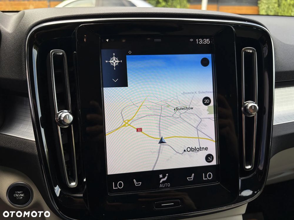 Volvo XC 40 D4 AWD Geartronic Momentum - 27
