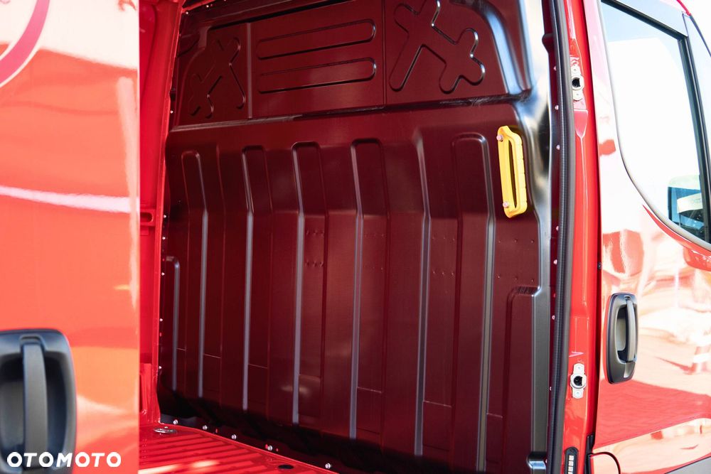 Iveco Daily 35S18H V - 20