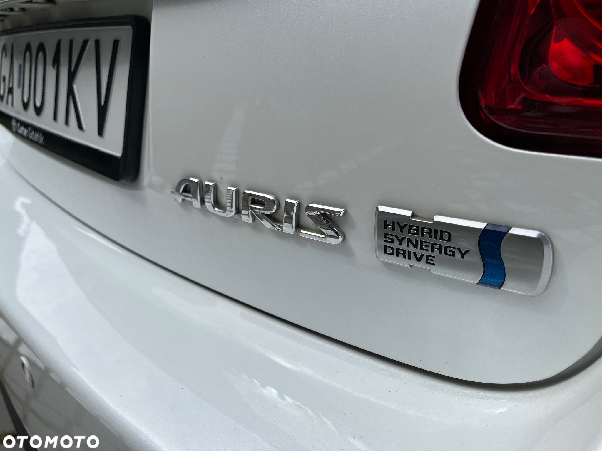 Toyota Auris 1.8 HSD Prestige - 24