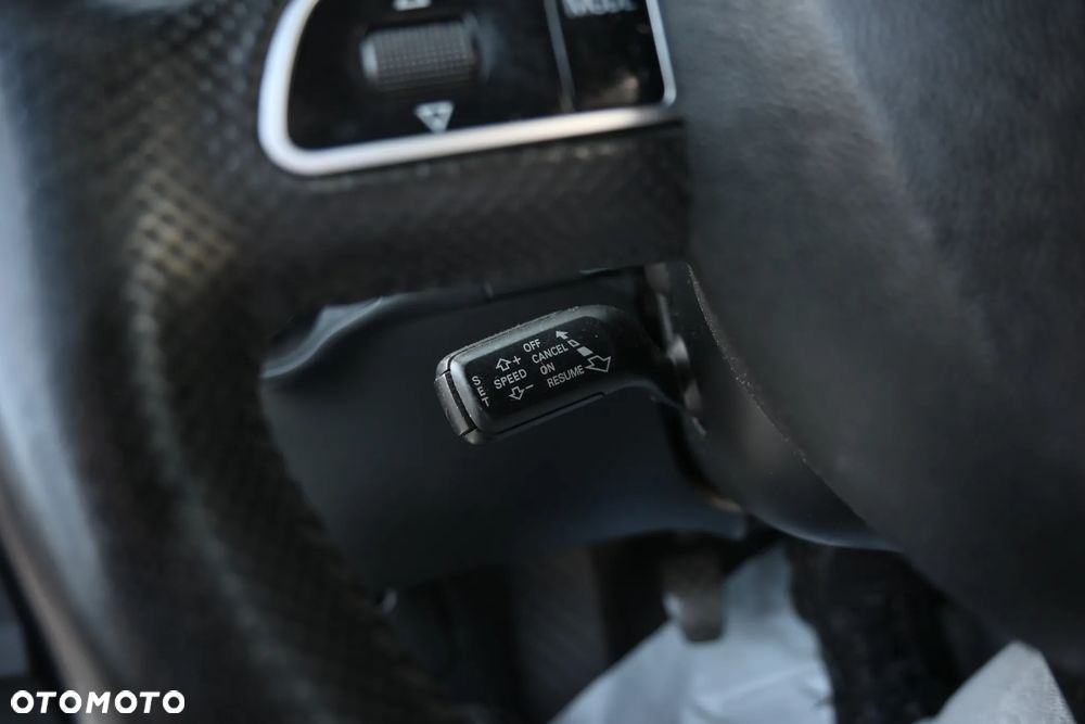 Audi A4 Avant 2.0 TDI - 19