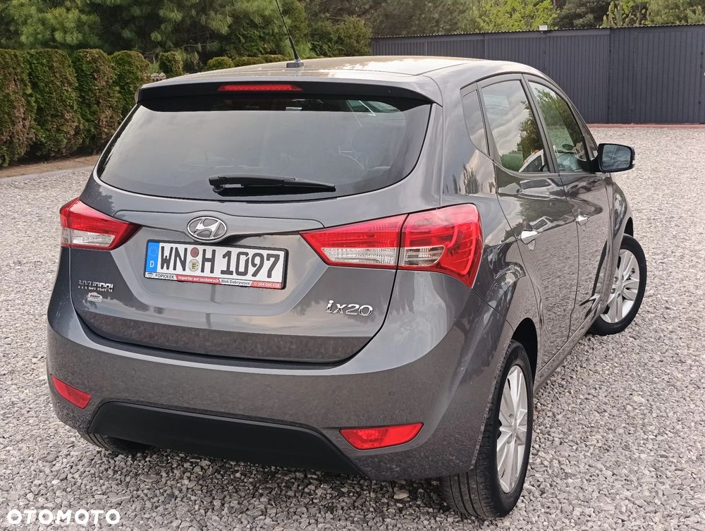 Hyundai ix20 1.6 Premium - 9
