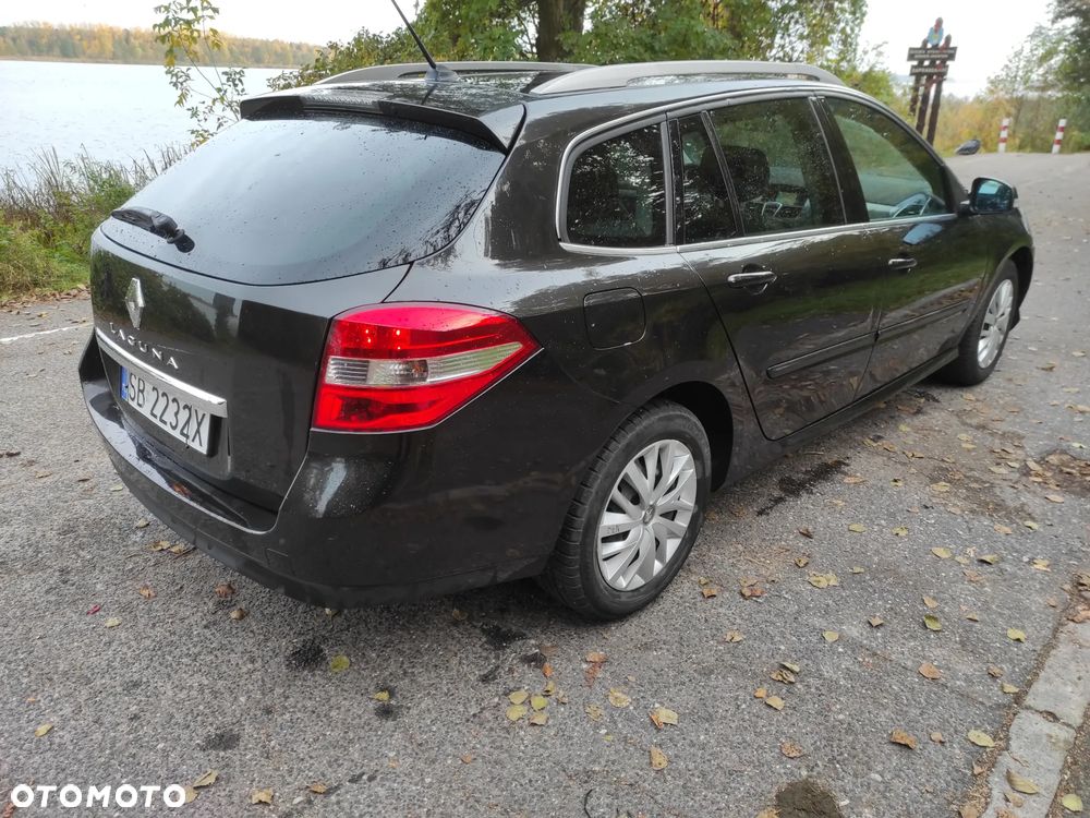 Renault Laguna dCi 110 FAP Emotion - 7