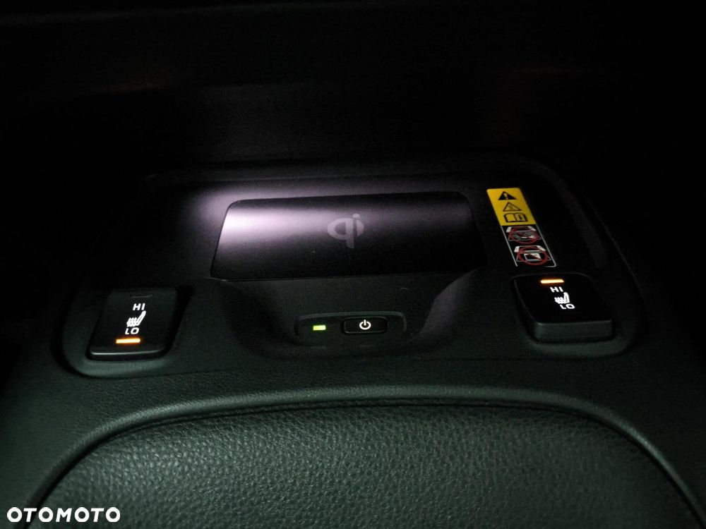 Toyota Corolla 1.8 Hybrid Style - 27