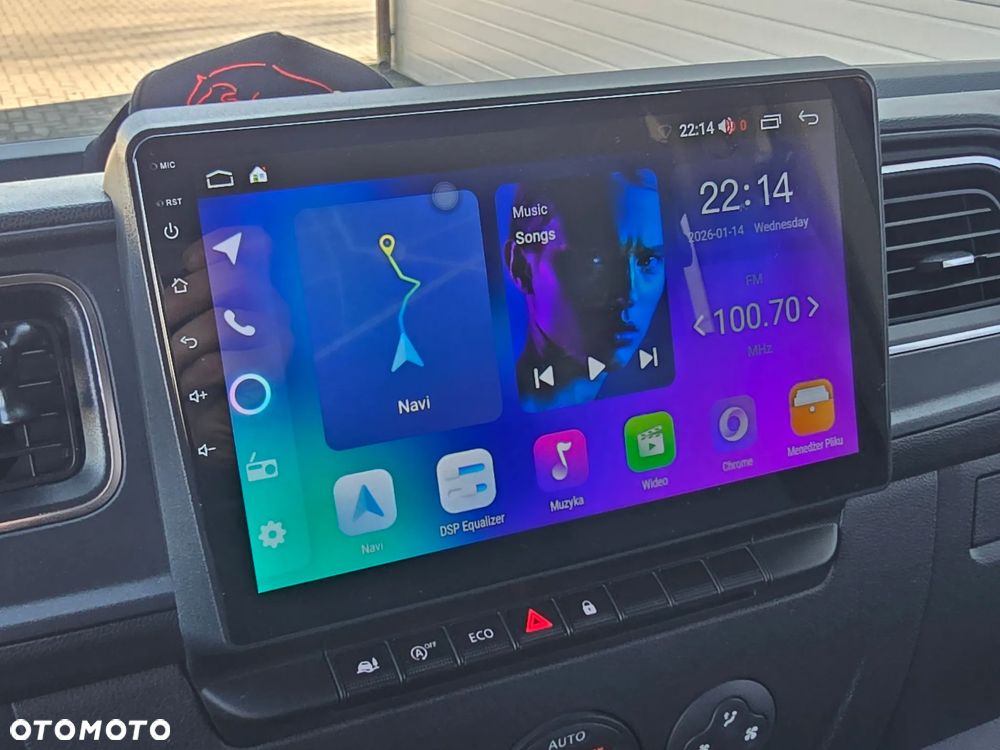 Renault Master Koniowóz - 28