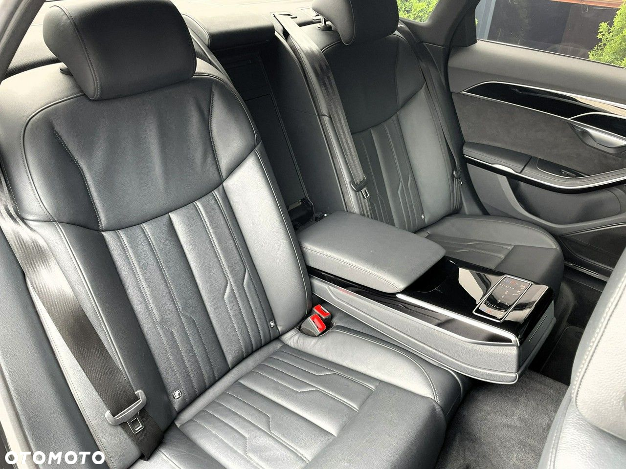 Audi A8 - 34