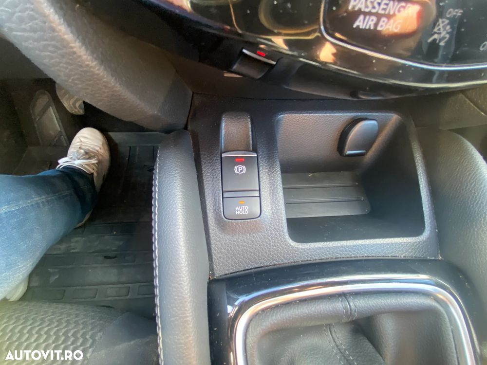 Nissan Qashqai 1.3 DIG-T ACENTA - 17