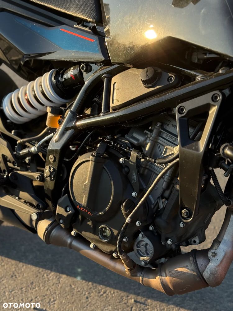 KTM Duke - 13