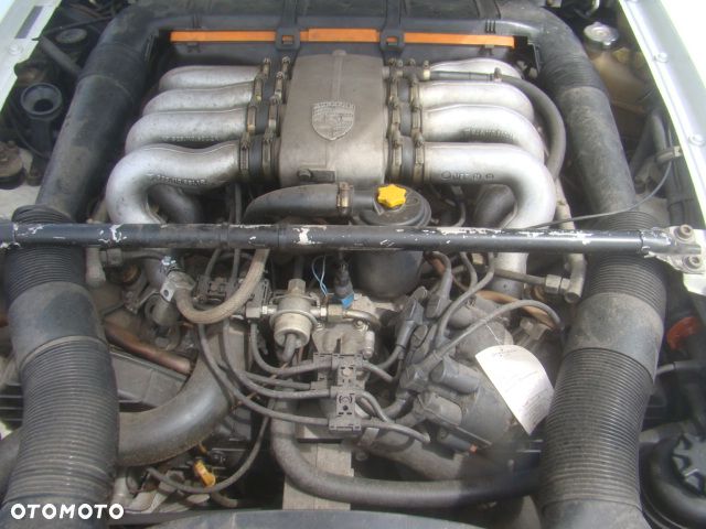 Porsche 928 - 34