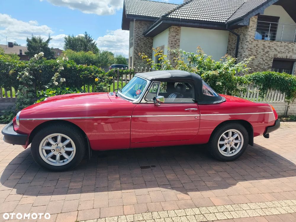 MG MGB - 6