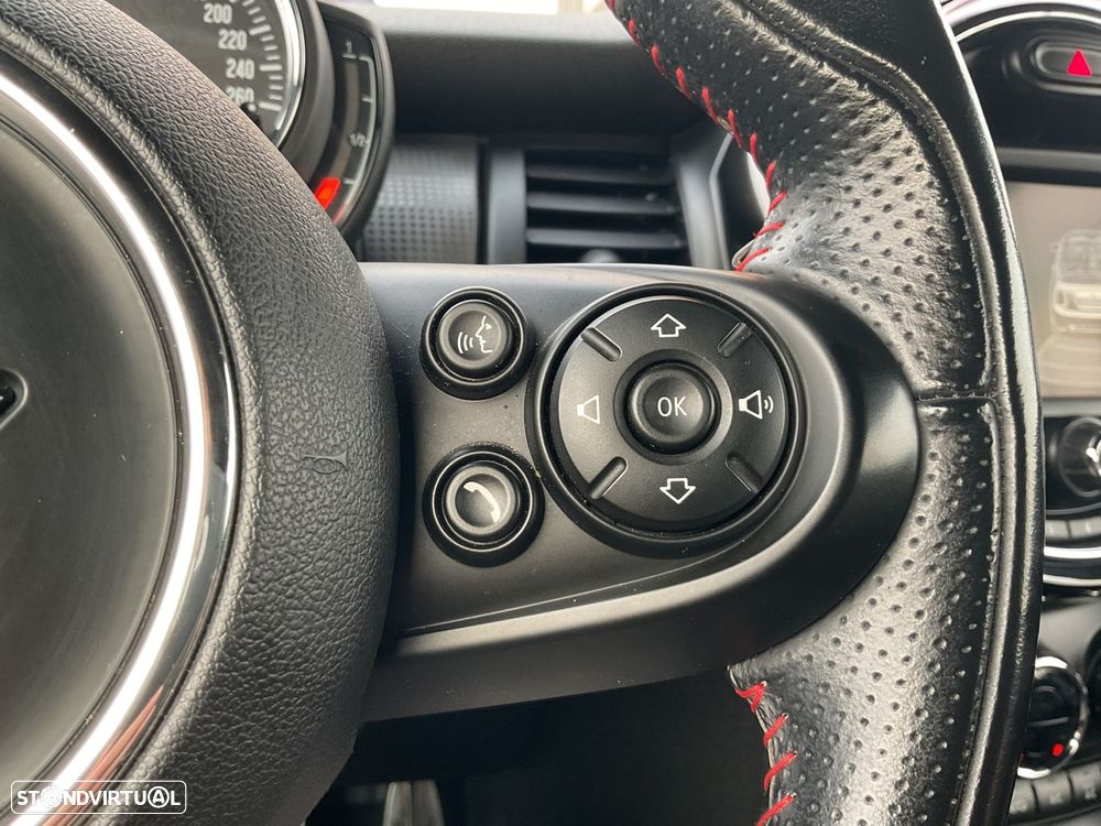 MINI Cabrio Cooper D - 45