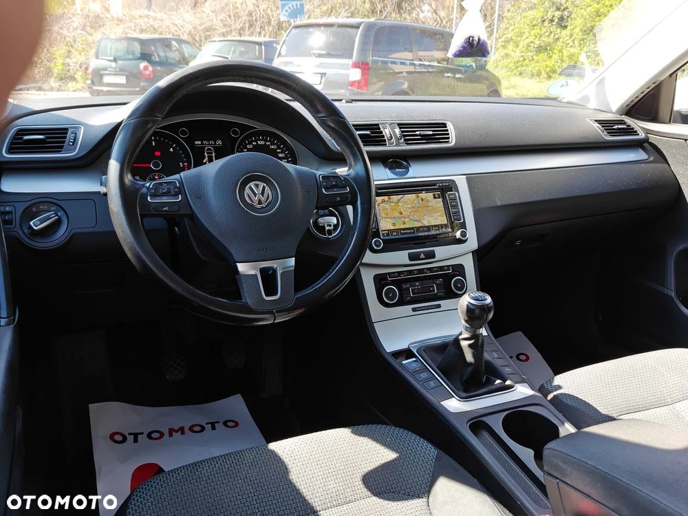 Volkswagen Passat 1.9 TDI Comfortline - 15