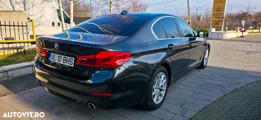 BMW Seria 5 520d xDrive AT - 7