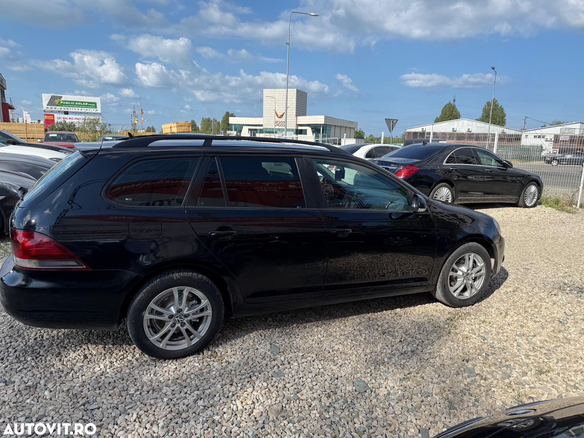 Volkswagen Golf Variant 1.6 TDI DPF Trendline - 29