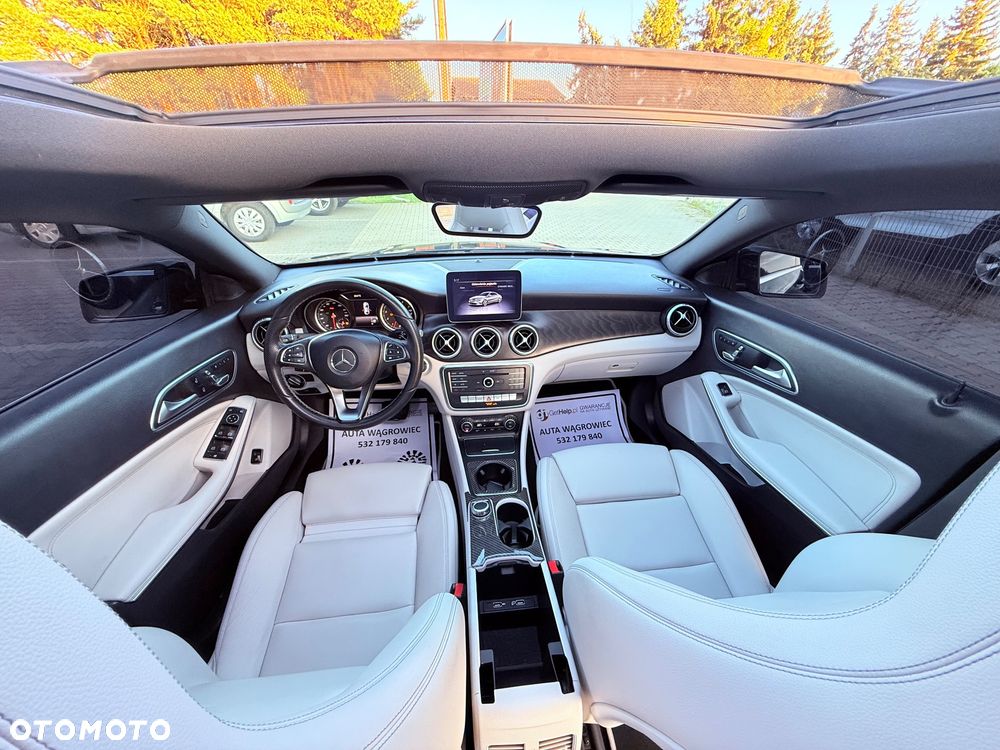 Mercedes-Benz CLA - 26