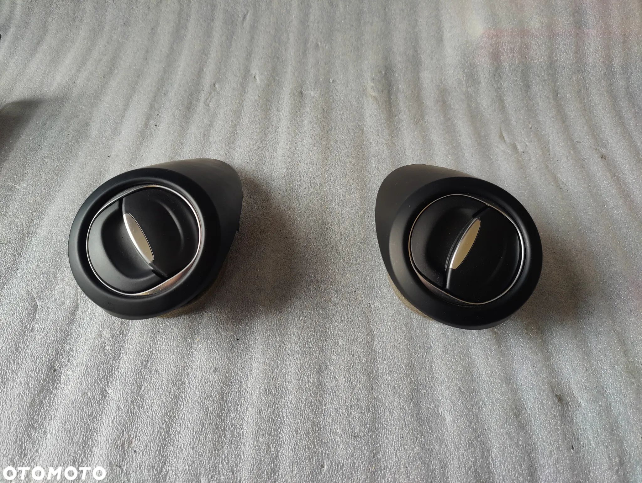 RENAULT ZOE II KRATKI KRATKA NAWIEWU LEWA PRAWA 687622395R 687636641R - 1