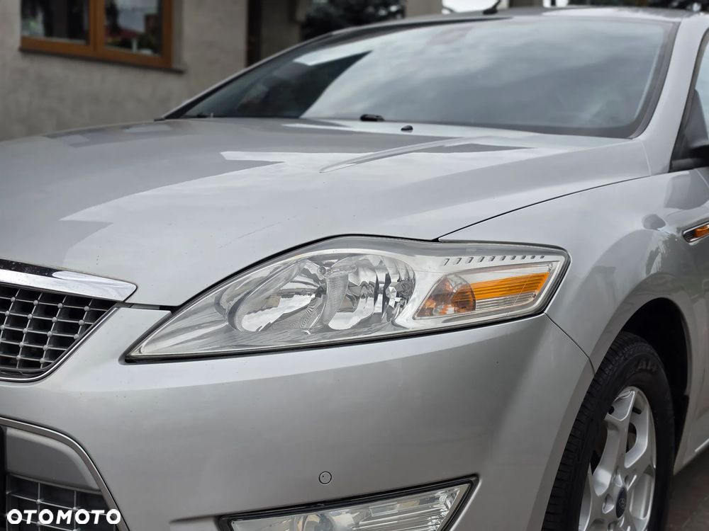 Ford Mondeo - 4