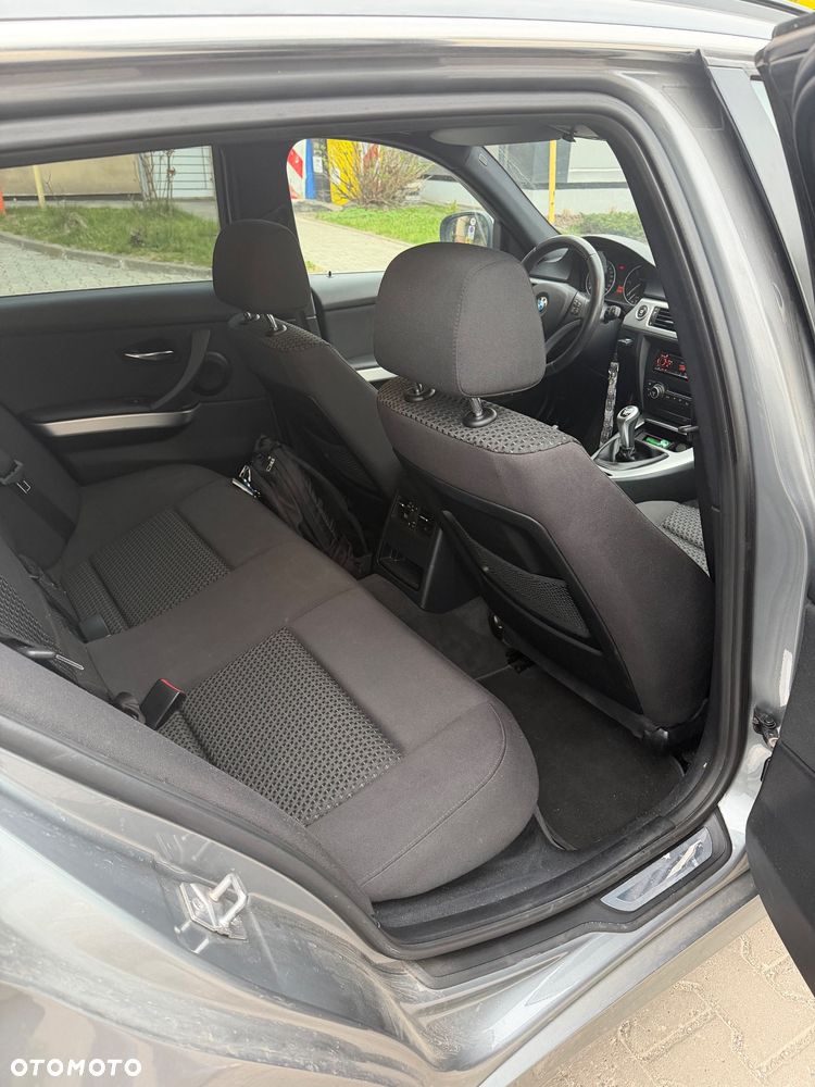 BMW Seria 3 318d - 7