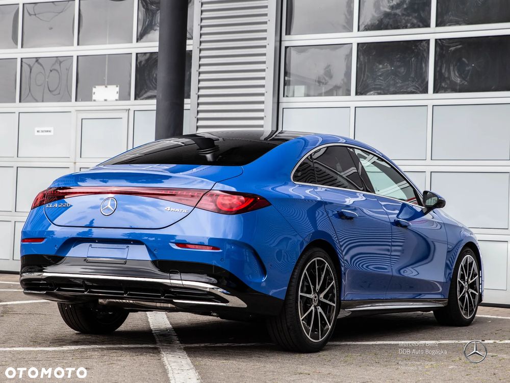 Mercedes-Benz CLA 220 mHEV 4-Matic 8G-DCT - 6