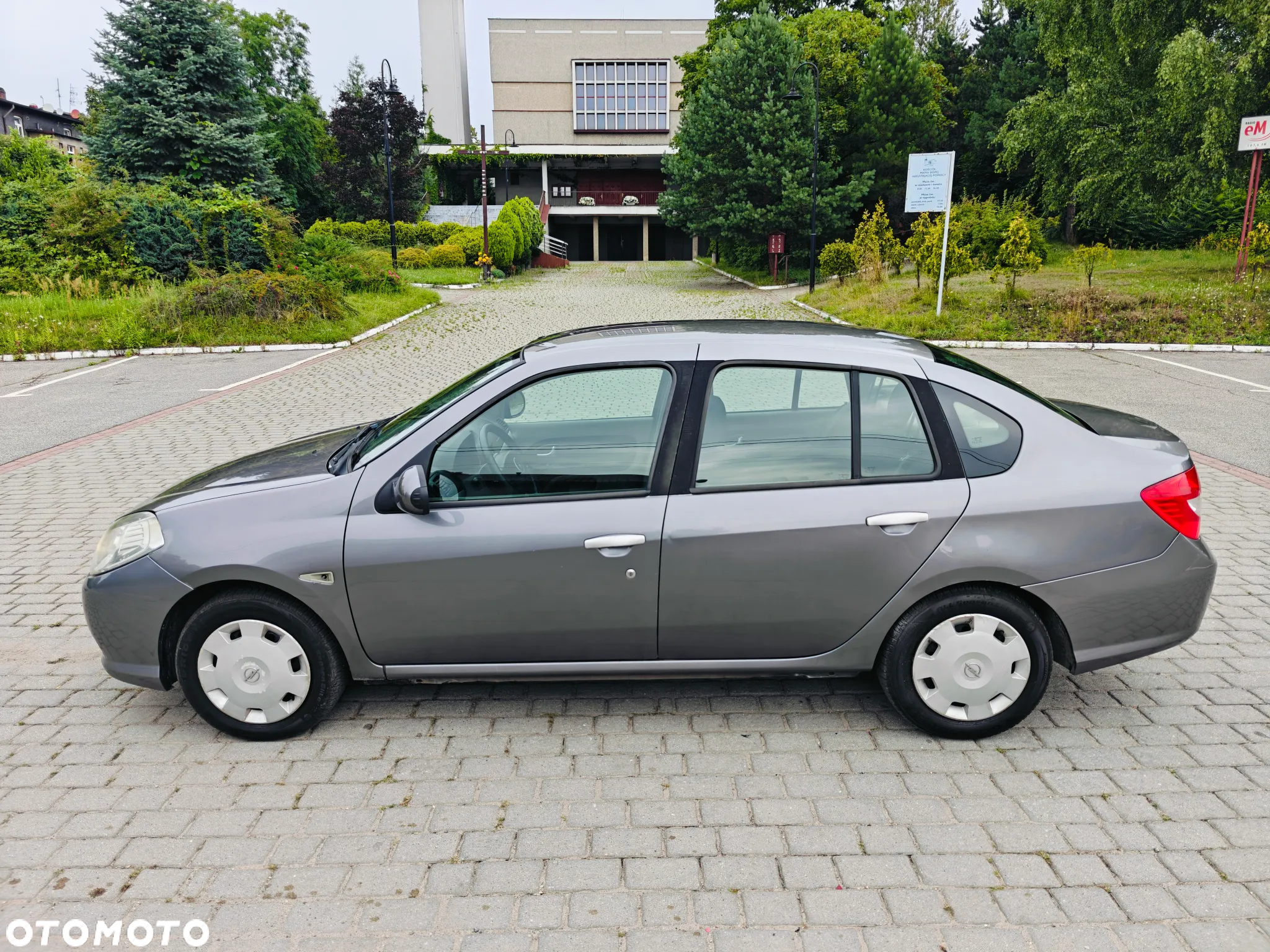 Renault Thalia 1.2 16V Alize - 3