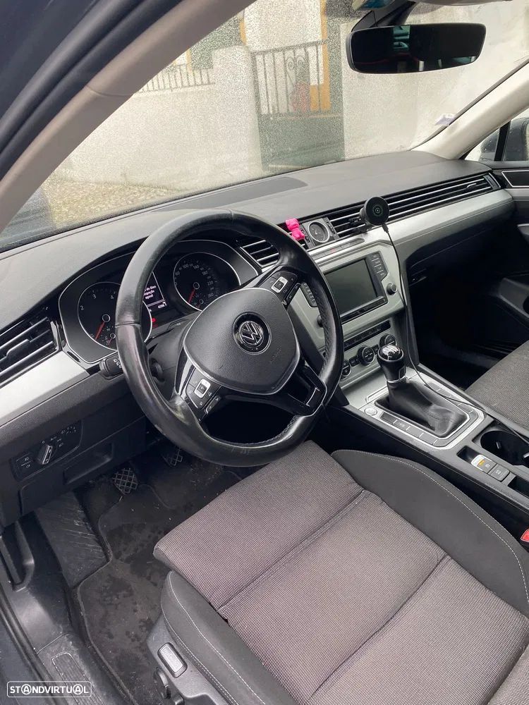 VW Passat Variant 2.0 TDi (BlueMotion ) Comfortline - 4