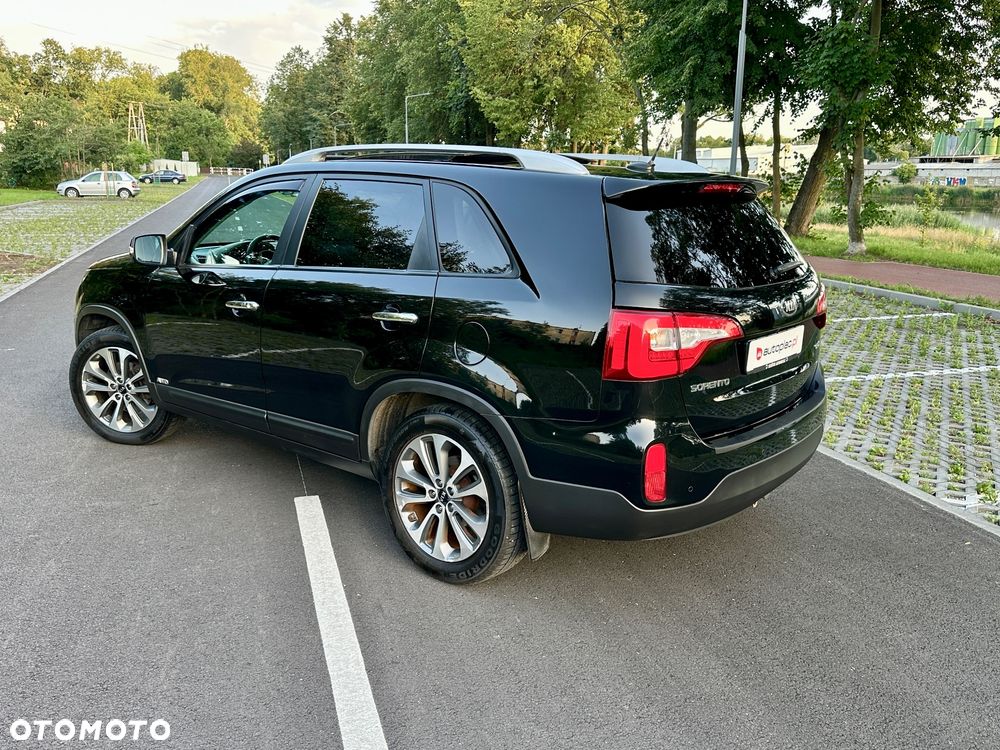 Kia Sorento - 16