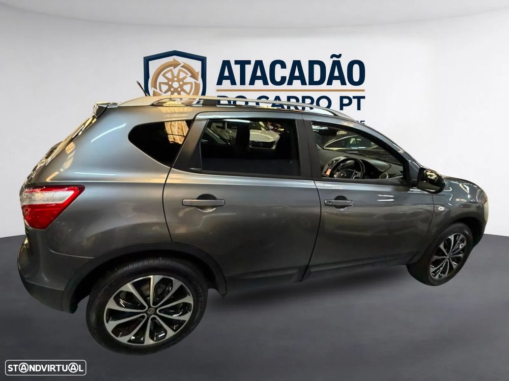Nissan Qashqai - 4