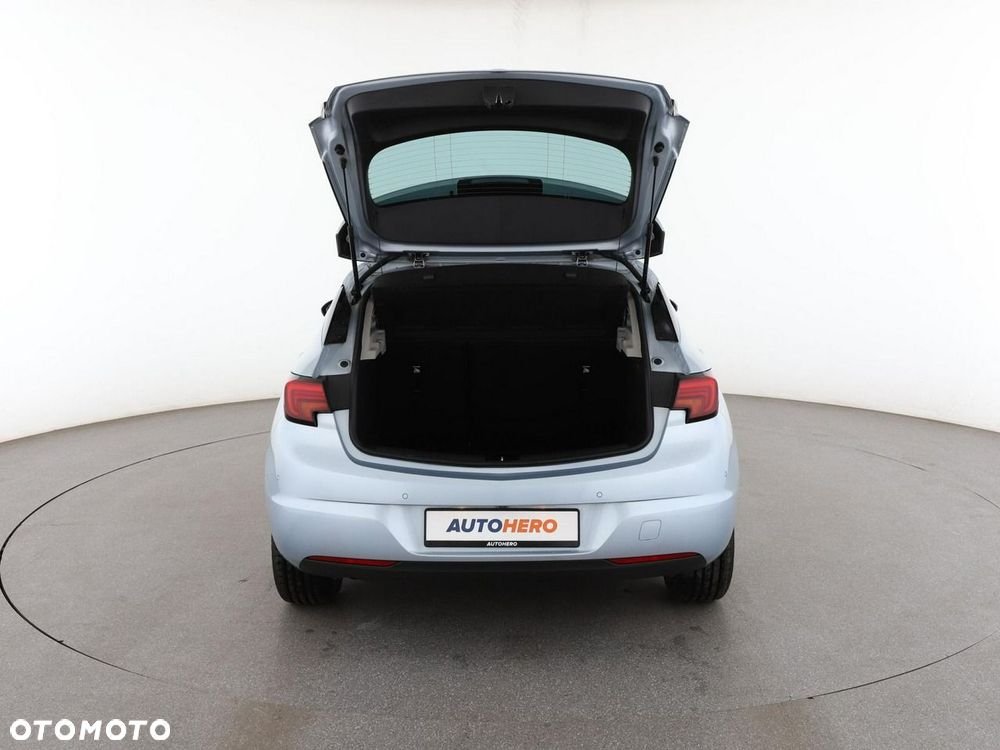 Opel Astra 1.4 Turbo Innovation - 20