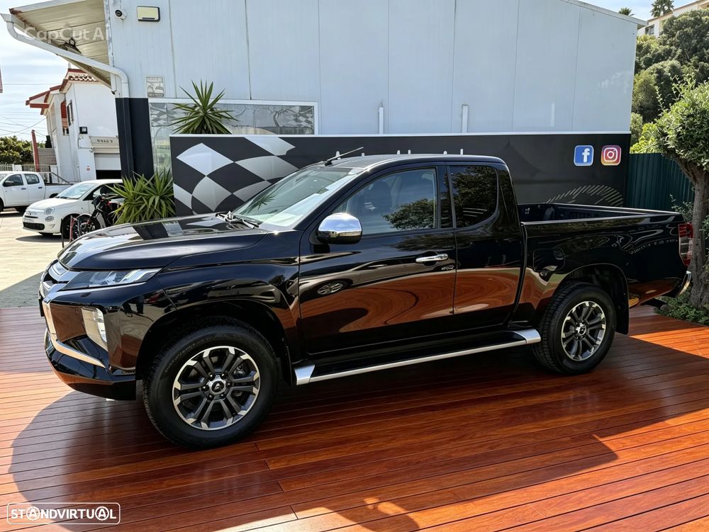 Mitsubishi L200 2.3 DI-D Strakar Club Evolution 4WD IVA DEDUTIVEL - 4