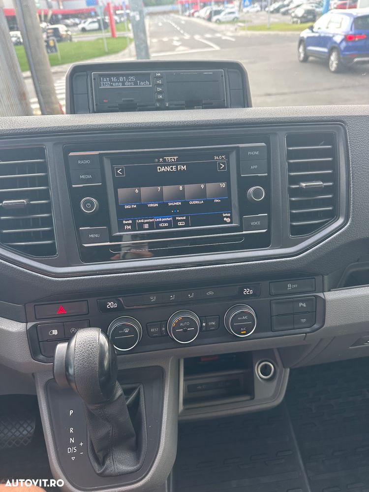 Volkswagen Crafter - 12