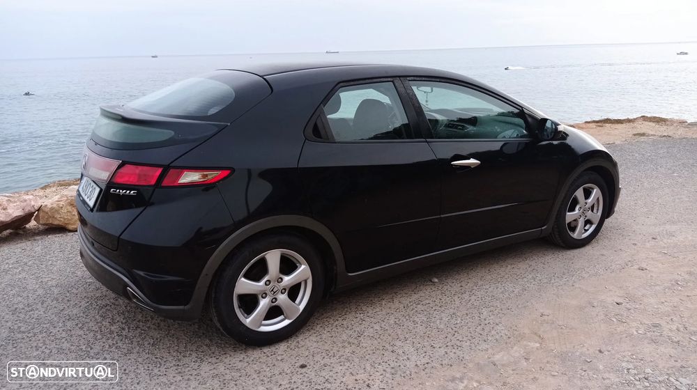 Honda Civic 1.4 i-VTEC Sport Edition - 2