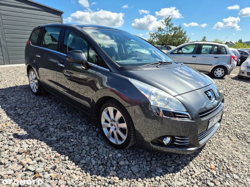 Peugeot 5008 - 3