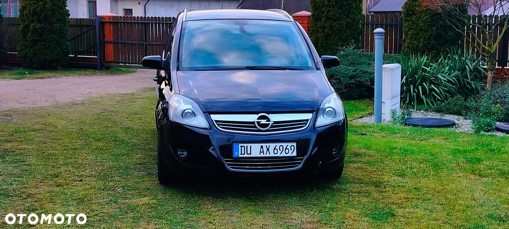 Opel Zafira - 13
