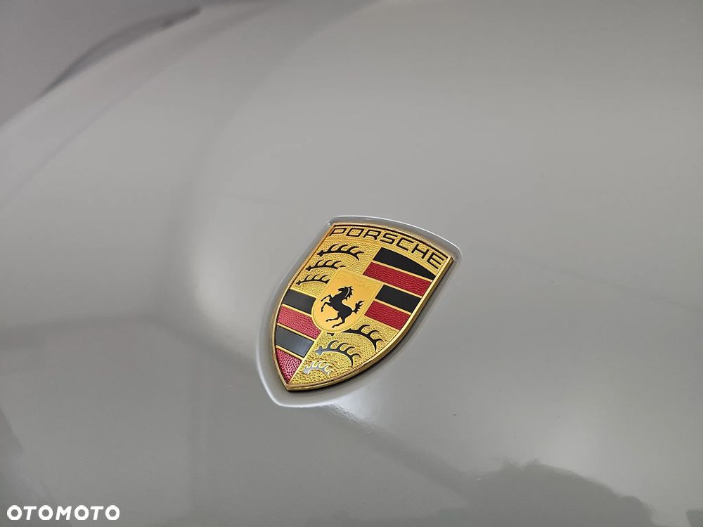 Porsche Macan Standard - 25