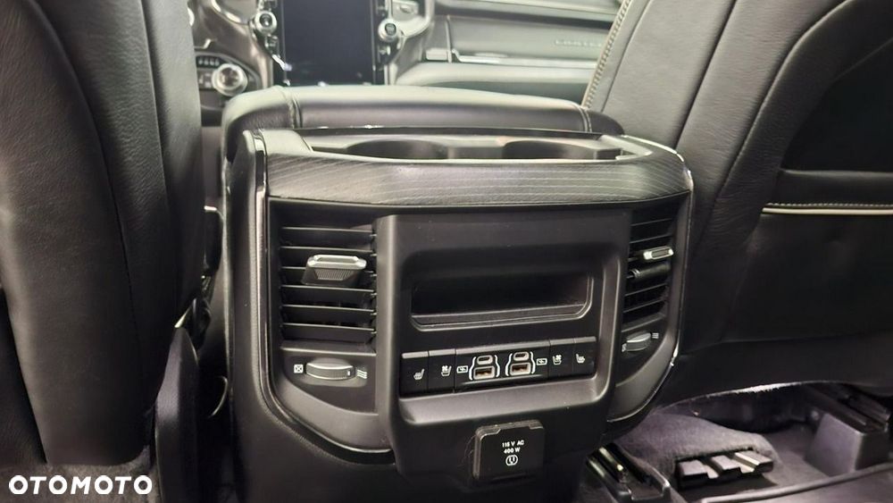 RAM 1500 - 21