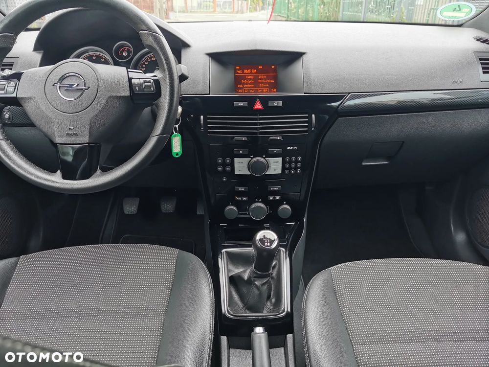 Opel Astra 1.6 Edition 111 Jahre - 7