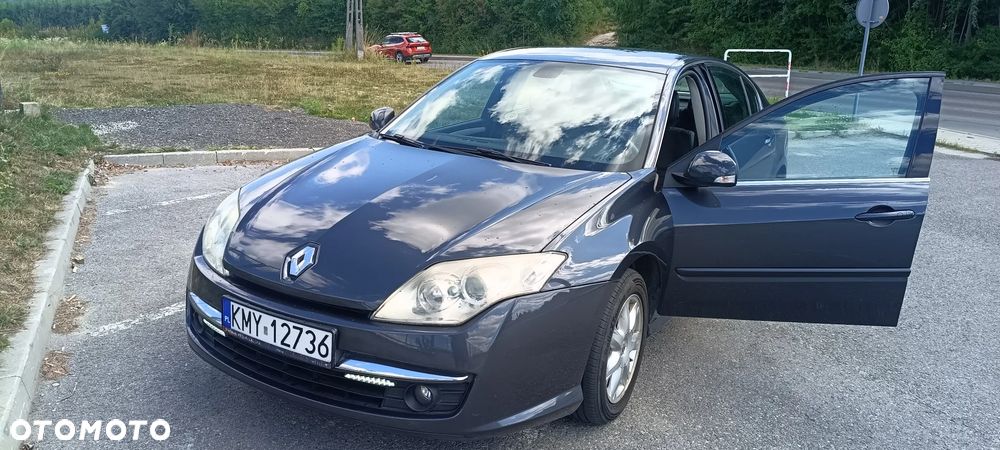 Renault Laguna - 1