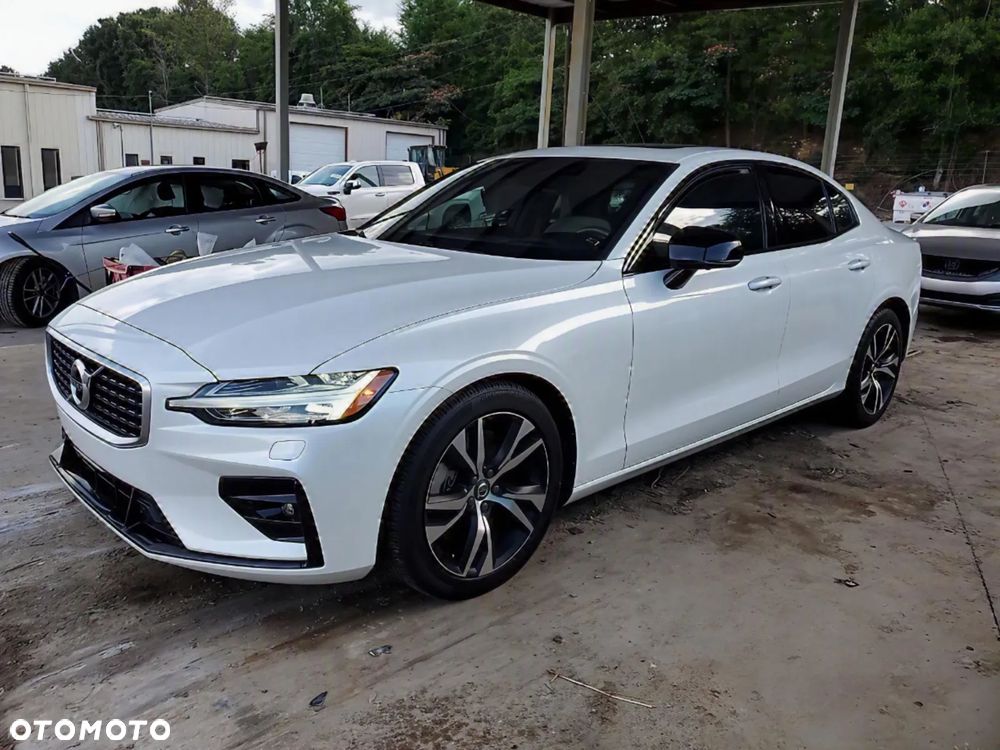 Volvo S60 - 1