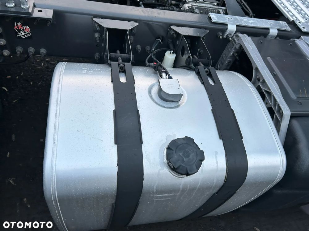 Renault Gama T! 480! /13 litrowy Volvo / 2 zbiorniki / lodówka / import - 37