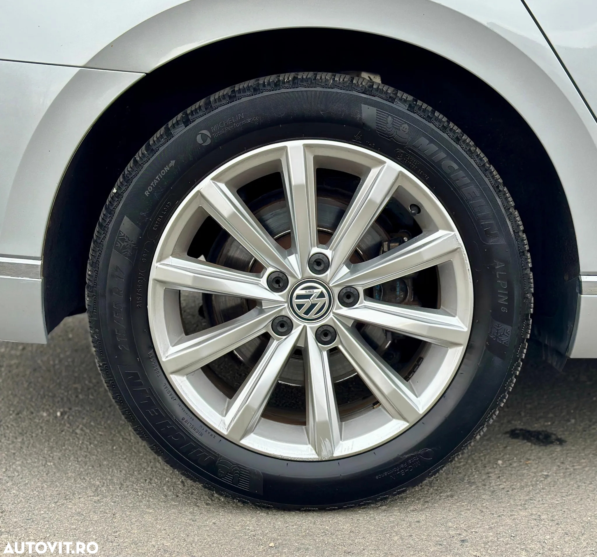 Volkswagen Passat Variant 2.0 TDI DSG Highline - 31