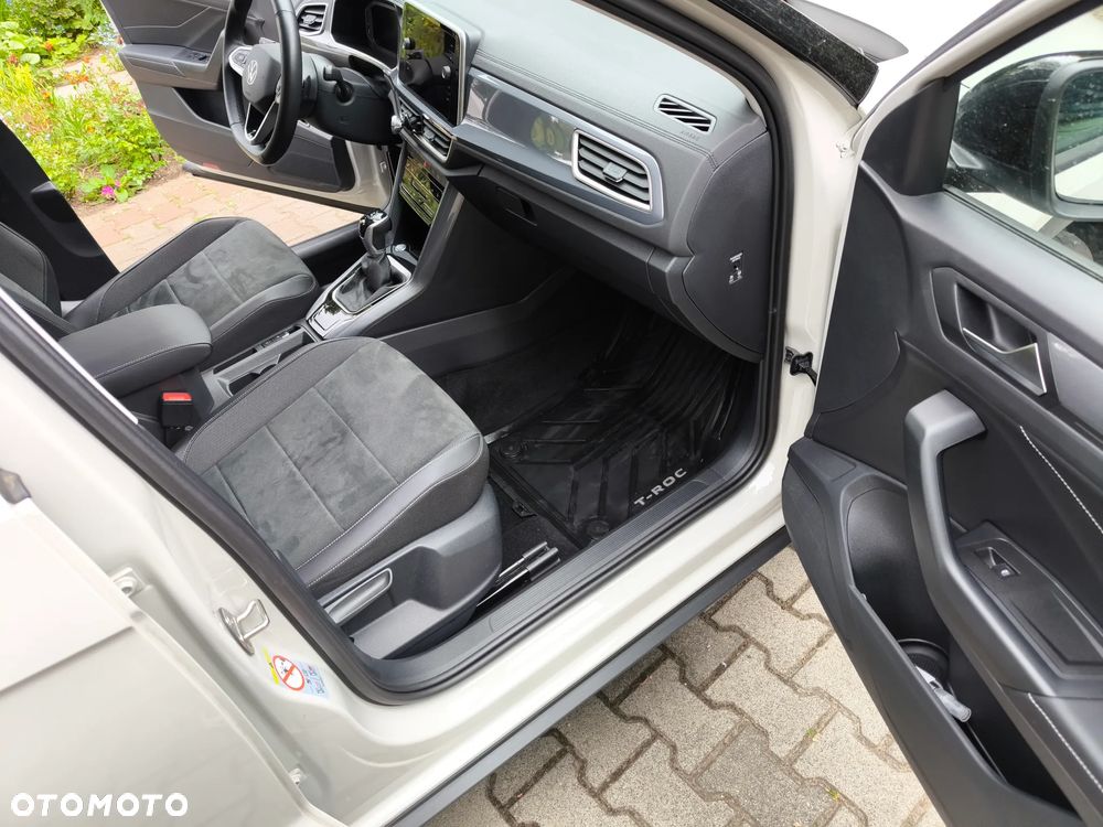 Volkswagen T-Roc 1.5 TSI Life Plus DSG - 12