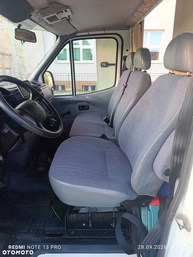 Ford Transit - 21