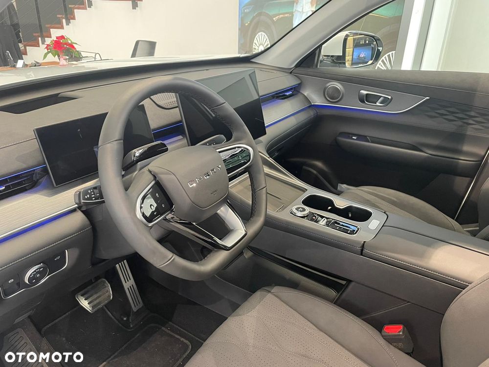 Chery Tiggo 8 1.6 T-GDI Prestige DCT - 14