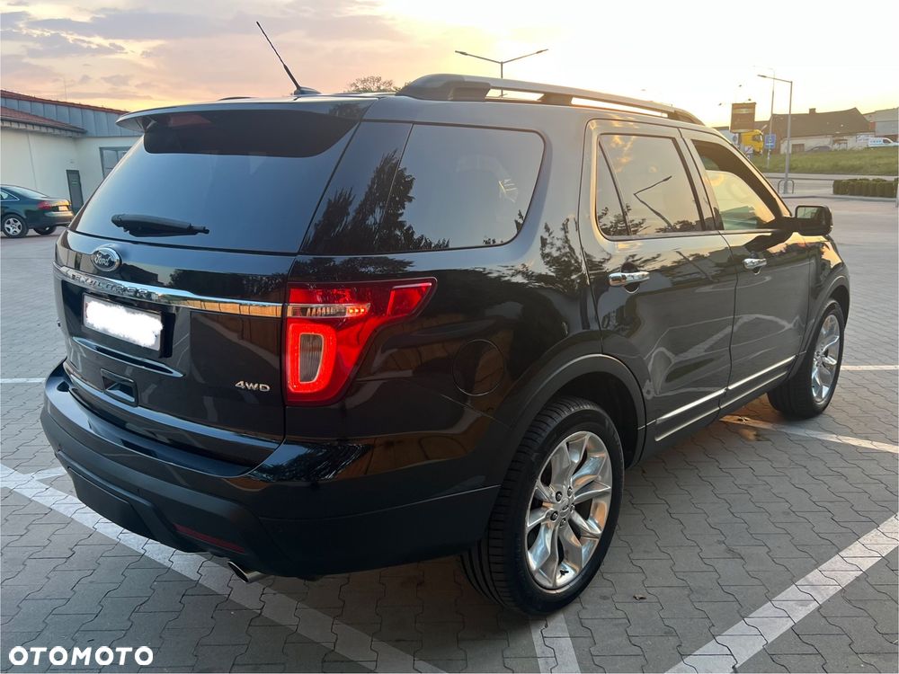Ford Explorer - 5