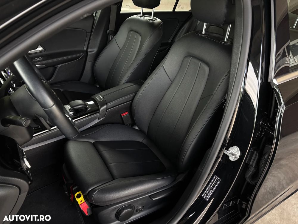 Mercedes-Benz A 180 d 7G-DCT - 32