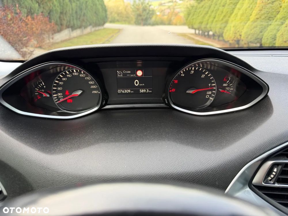 Peugeot 308 BlueHDi 130 Stop & Start Active Business-Paket - 7