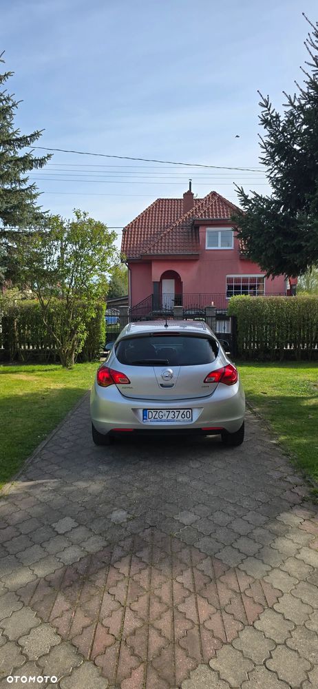 Opel Astra 1.7 CDTI DPF 150 Jahre - 7