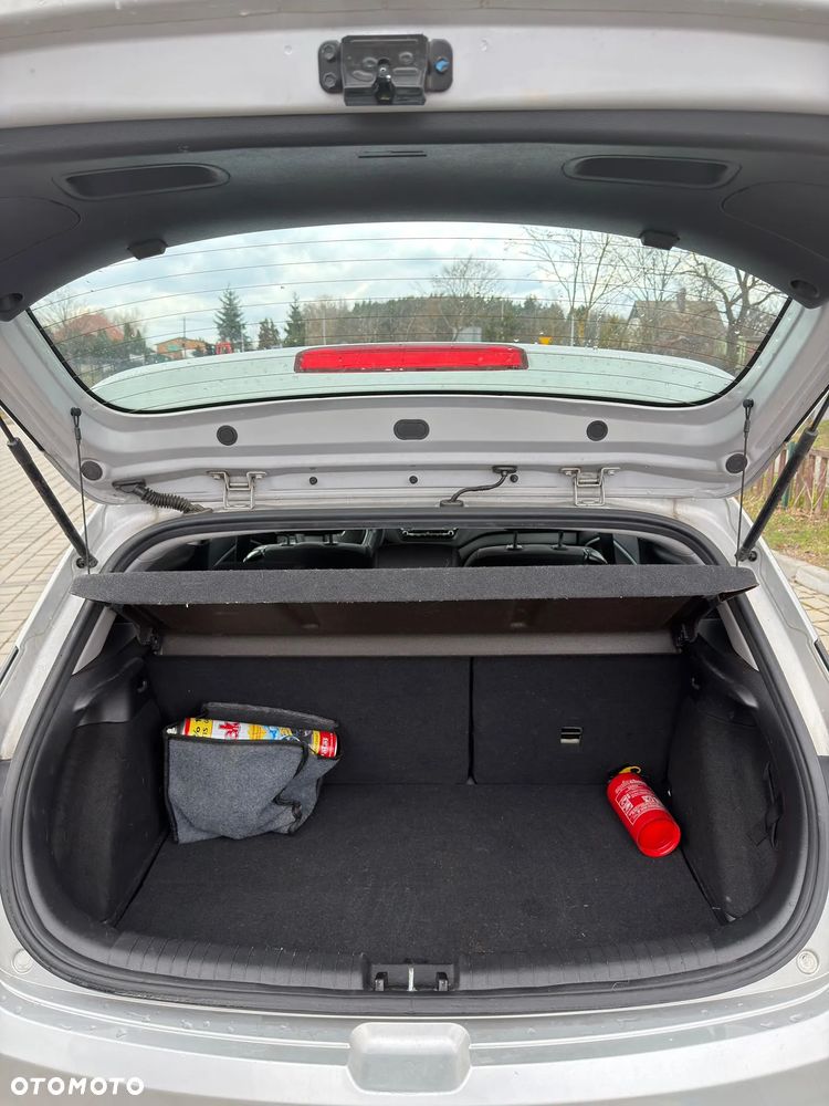 Hyundai i20 1.25 Classic + - 15