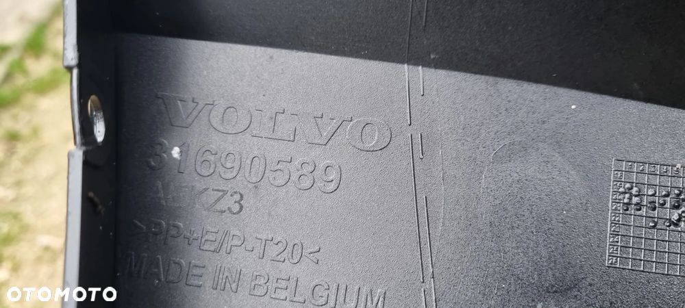 VOLVO S60 III V60 2018- Zderzak przód oryginał MB428 - 15